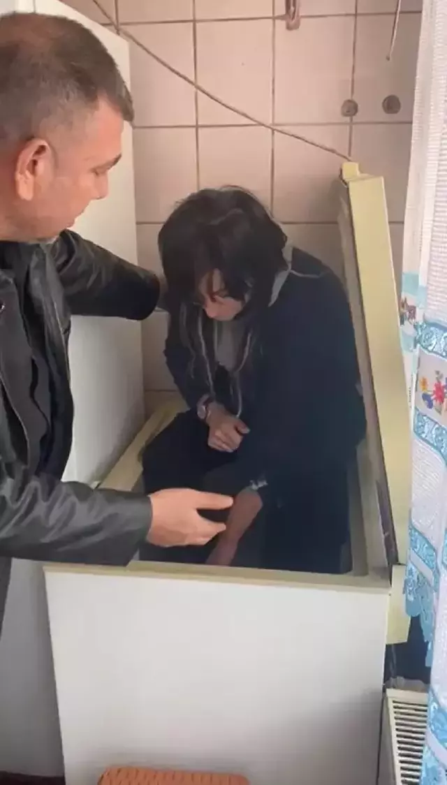 Yıllardır aranan kadının evde bulunduğu yer, polis ekiplerini bile hayrete düşürdü: İnsan oraya girer mi?