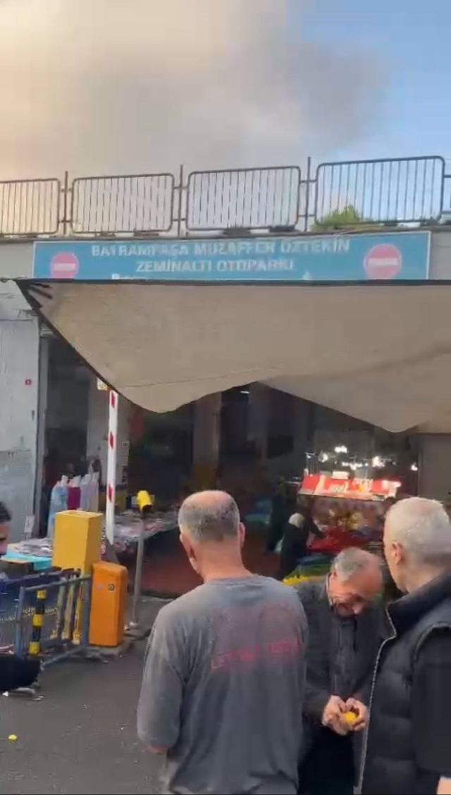Kapalı pazar yeri havalandırmasına biber gazı sıkıp kaçtı