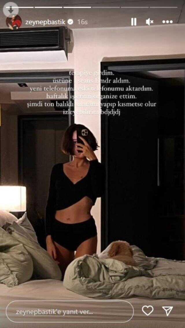 Zeynep Bastık, iç çamaşırlı yatak pozunu paylaştı