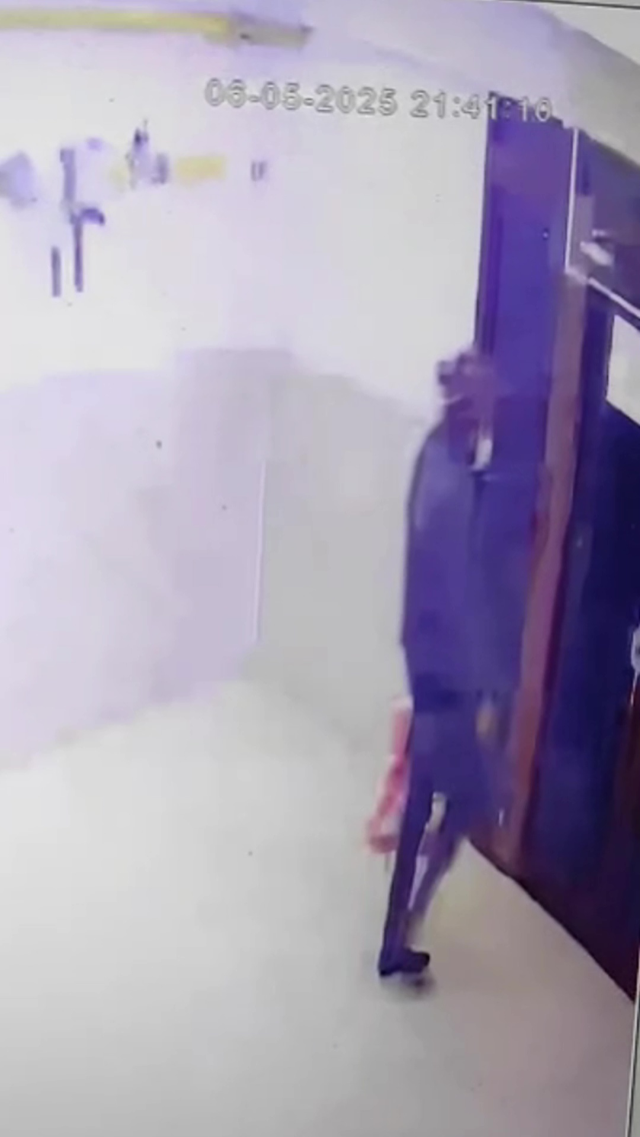 2 kardeşi katleden zanlının binaya giriş görüntüleri ortaya çıktı