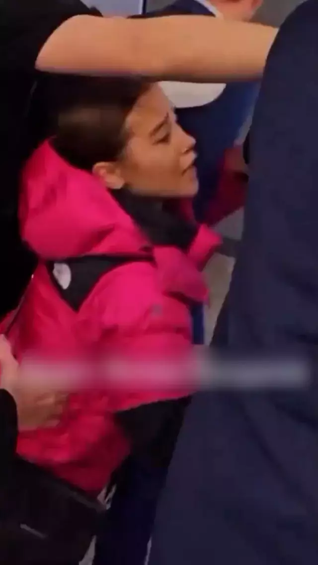 هانده ارچل وقتی رفتار محافظش را دید نتوانست سکوت کند