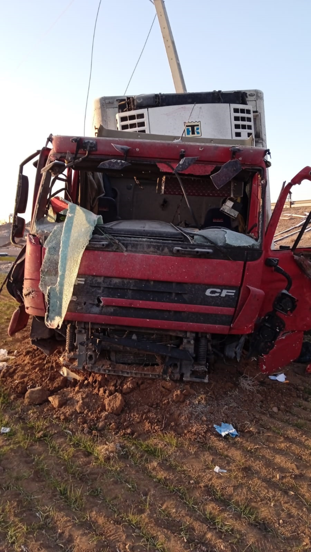 Hataylı şoför hayatını kaybetmişti! İsrail füzesinin vurduğu tır böyle görüntülendi