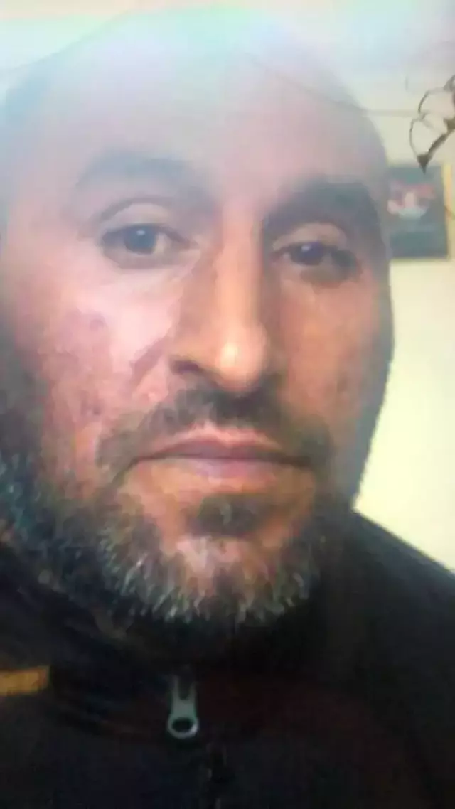 Boşanma aşamasındaki eşinin başına tek el ateş edip polise teslim oldu