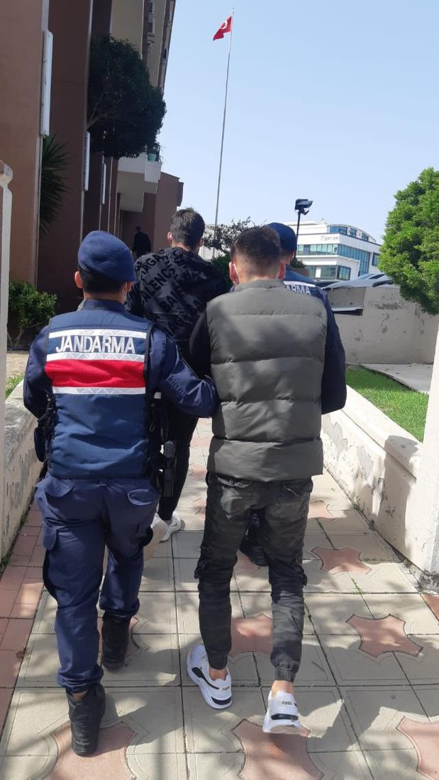 Taş ocağında çalıştığı belirlenen hükümlü, işçi gibi davranan jandarma tarafından yakalandı