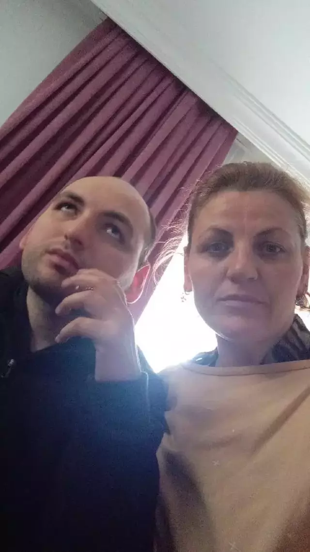 Oğluna internetten tekerlekli sandalye almak isterken dolandırıldı