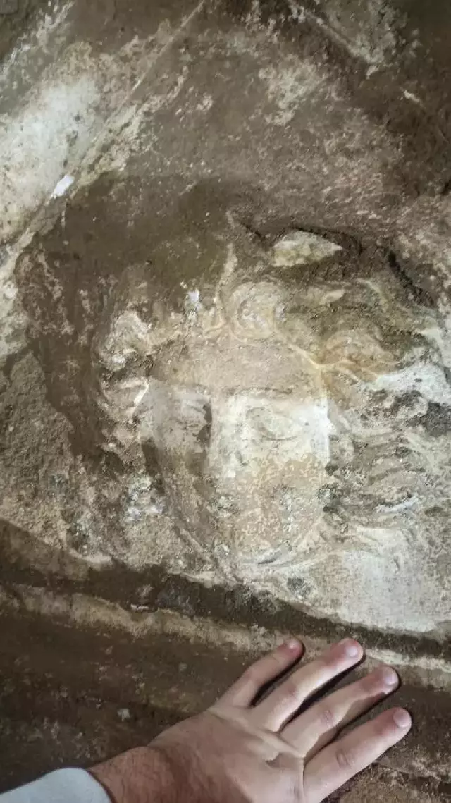 Bolu'da bahçe kazısı sırasında topraktan fırladı, ekiplerin gözü yerinden oynadı! Hafta içi açılacak