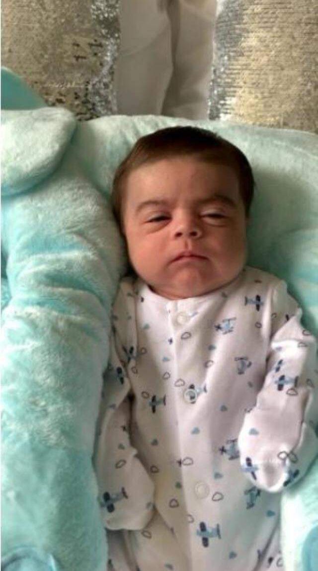Annesi fotoğrafını paylaşınca ilgi odağı oldu! Henüz 3 aylık ama halini görenler inanmıyor