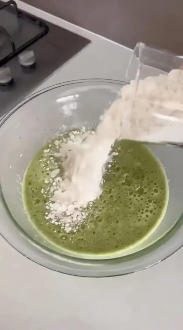 Fıstıklı baklavada ıspanak ve bezelye oyunu! Ayırt etmesi çok zor