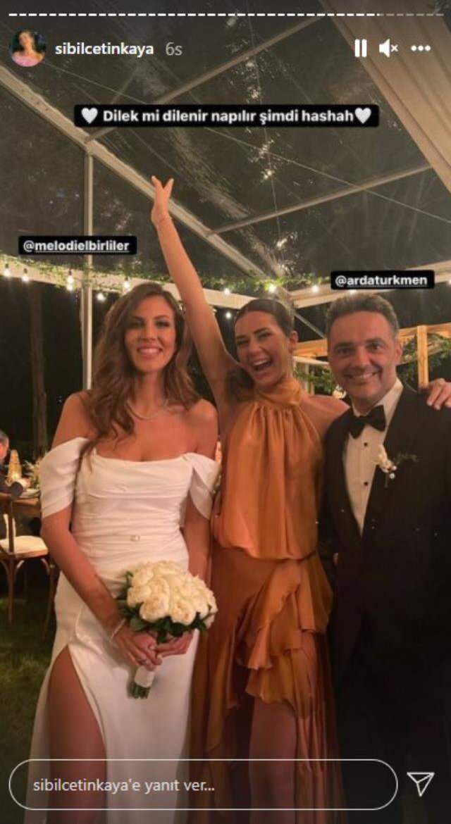 Arda Türkmen ve Melodi Erbirliler'in düğünde yürekler ağza geldi! Fenomen Sibil Çetinkaya, gelinliğin üstüne maytap düşürdü