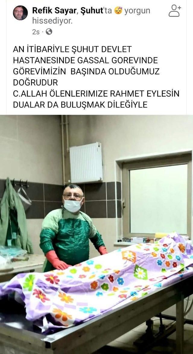 Gassal kendini aştı! Morgda cenazeyle poz verip 'görevimizin başındayız' dedi! Tepki yağdı