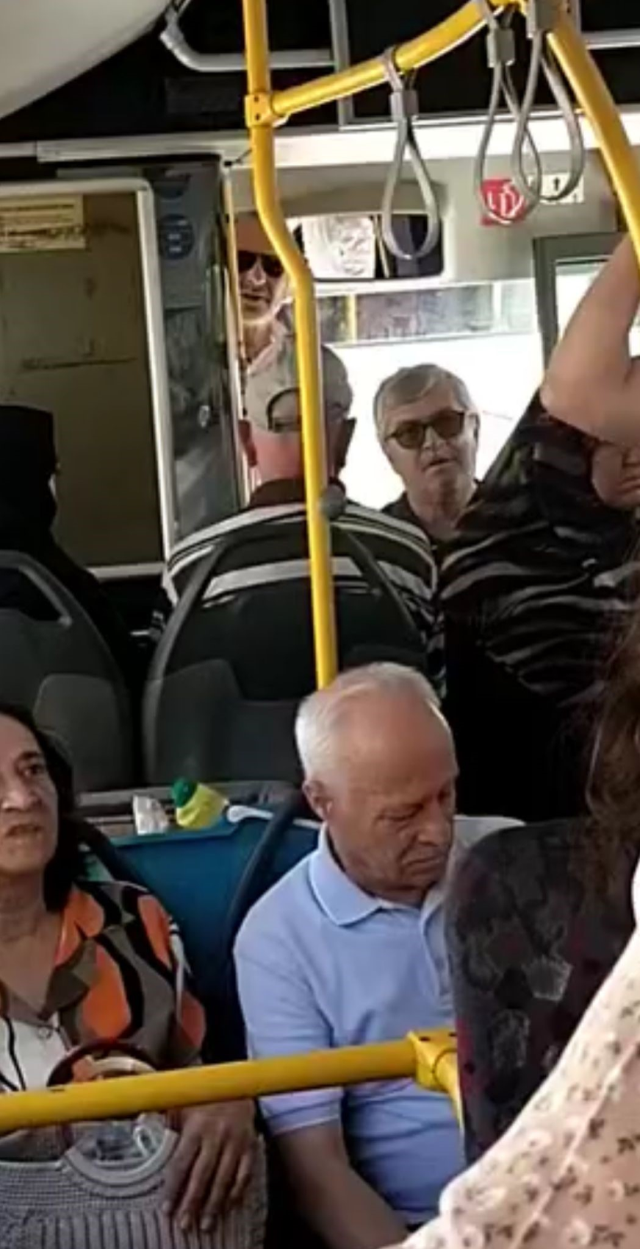 Bursa'da Engelli Yolcuya Yardım Etmedi, Yolculara Hakaret Etti