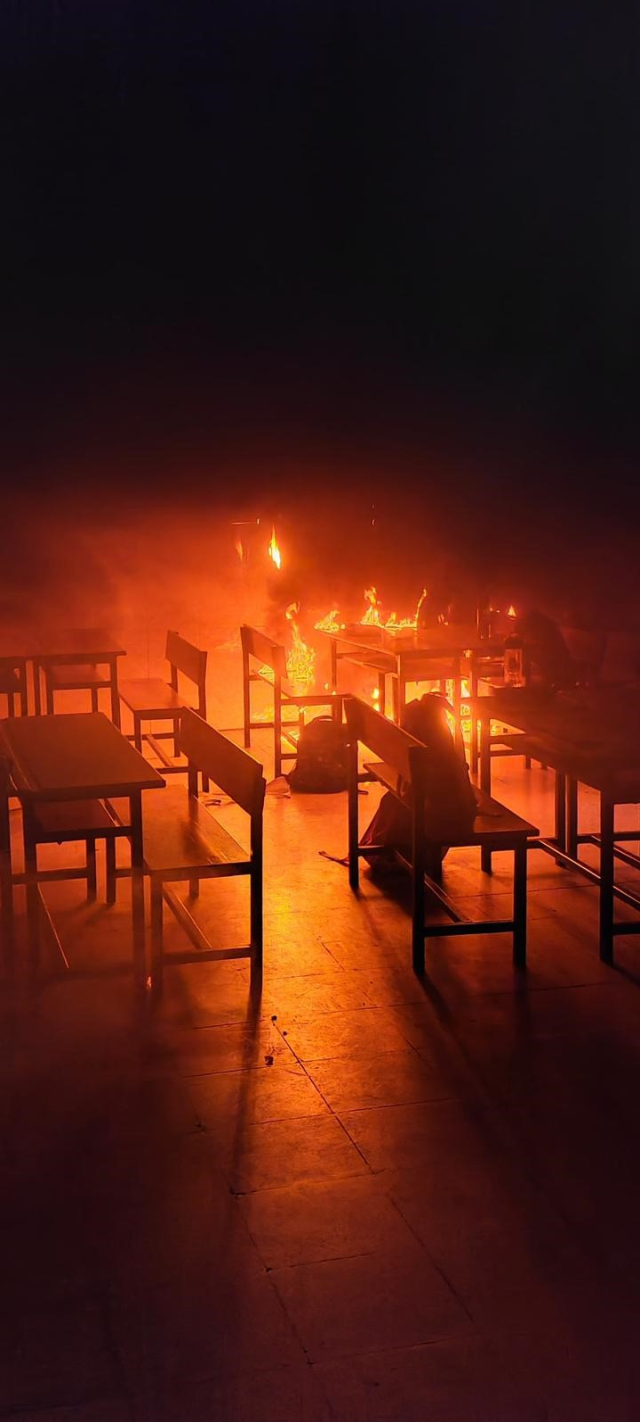 İlkokulda sınıfta yangın çıktı, eğitime 2 gün ara verildi