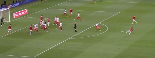 Alexandro Bernabei'nin 25 Metreden Attığı Gol Sosyal Medyada Gündem Oldu