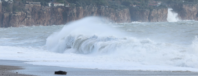 Silivri'de tsunami riski var mı? - SON DAKİKA Silivri'de deprem!