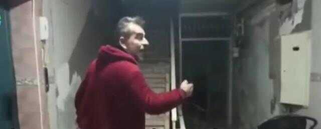 Depremde hasar gören binaya verilen rapor vatandaşı çileden çıkardı: Sen çocuğunu, eşini burada bırakabilir misin?