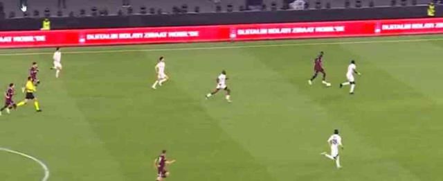 Kendi sahasından aldı, götürdü! Onuachu'dan şapka çıkarılacak gol
