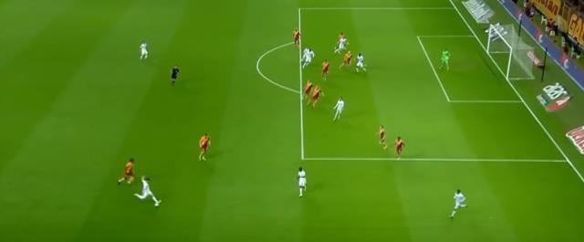 Sivassporlu futbolcu akıllara durgunluk verdi! Muslera bu golü hayatı boyunca unutamayacak