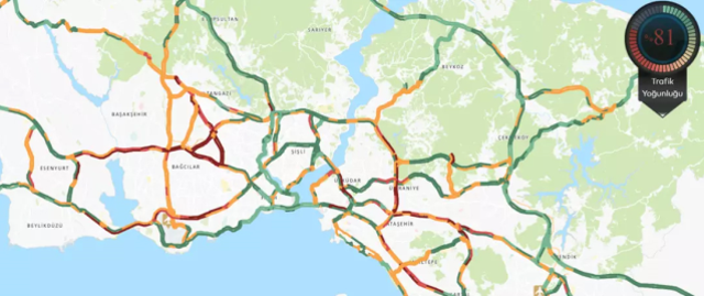 İstanbul karlar altında! Araçlar yollarda kaldı, Meteoroloji ve AKOM'dan yeni uyarı geldi