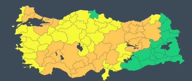 Meteoroloji'den aralarında İstanbul, Ankara ve İzmir'in olduğu 66 il için sarı ve turuncu kodlu uyarı