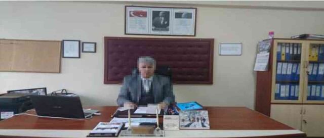 Okul müdüründen milyonluk ek ders vurgunu! Öğretmenleri 'Emekli olana kadar şikayetçi olmayın' diye uyarmış