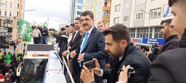 Batman'dan AK Parti adaylarına görkemli karşılama