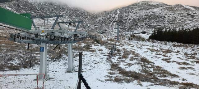 İzmir'e mevsimin ilk karı düştü