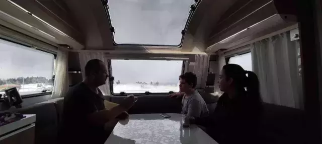 Uludağ'ın keyfini en uygun karavancılar çıkartıyor! Otellerin 1 gece fiyatına onlar aylarca tatil yapıyor