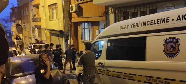 Kağıthane'de öldürülen ev sahibinin oğlu: Tartışma kira yüzünden çıkmadı, evde kadın ticareti yapıldığını öğrendik