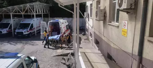 İnşaat işçilerine kıyafetlerini değiştirdikleri sırada saldırdı: 1 ölü, 1 yaralı