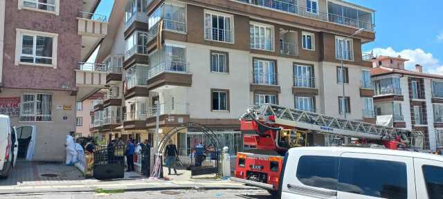 Son Dakika! Ankara'da böcek ilacı zehirlenmesi: 2 kişi hayatını kaybetti, 1'i ağır 5 kişi tedavi altında