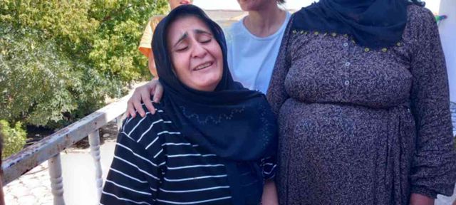 Günlerdir her yerde aranan minik Narin'in evinin yakınındaki kayalıklarda kan lekeleri bulundu