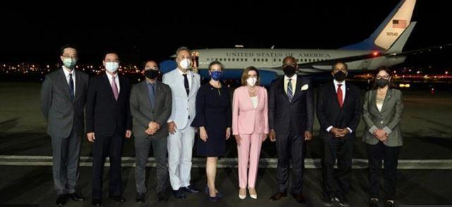 Son Dakika: Ziyareti Çin'le krize neden olmuştu! ABD Temsilciler Meclisi Başkanı Nancy Pelosi Tayvan'dan ayrıldı