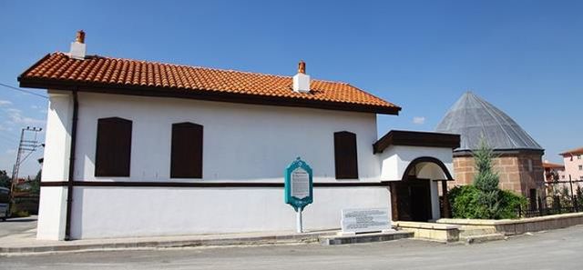 Ateşbaz-ı Veli Efendi kimdir? Hz. Mevlana'nın aşçısı kimdir? Ateşbaz-ı Veli Efendi'nin türbesi nerede, hangi ilde? Ateşbaz-ı Veli Efendi'nin hayatı