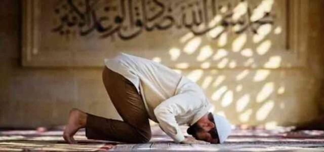Nafile Namazları Camide mi Yoksa Evde mi Kılmak Daha Faziletlidir?