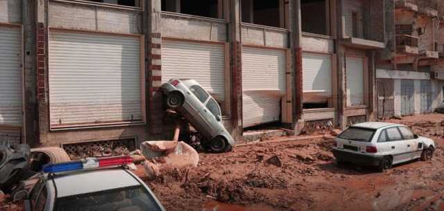 Libya'ya arama kurtarma ekiplerini götürecek ilk uçak Ankara'dan hareket etti