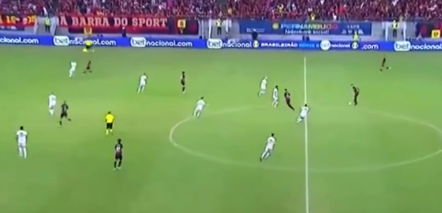 Yok böyle gol! Topa dokunmadan 1-0 öne geçtiler
