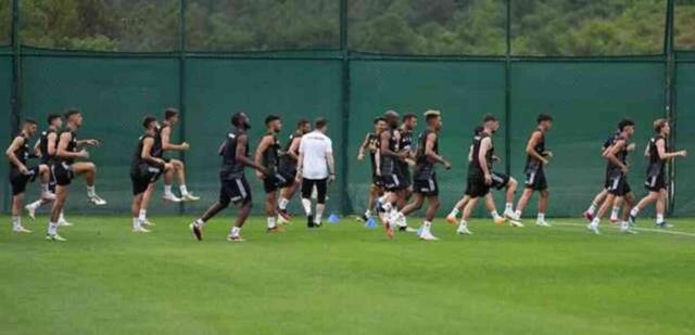 Beşiktaş Dinamo Zagreb maçını hangi kanal veriyor? BJK Dinamo Zagreb hazırlık maçı hangi kanalda, nereden izlenir?