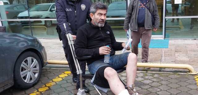 Kendilerine çarpan kamyona ateş edince yanlışlıkla kendi arkadaşı olan kadını öldürdü