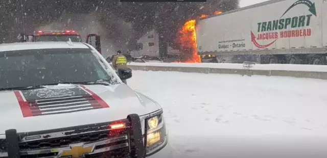 Türk tır sürücüsü Kanada'da kahraman ilan edildi