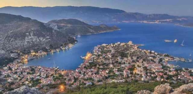 Meis Adası'na (Kastellorizo) kapıda vize var mı, ücreti ne kadar? Meis Adasına kapıda vize nasıl alınır, başvurusu nasıl yapılır?