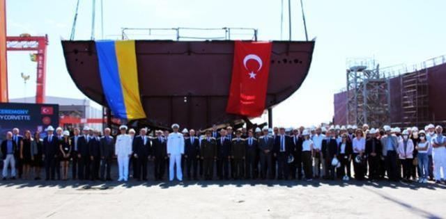 Ukrayna askerlerinden YPG'lilere skandal destek