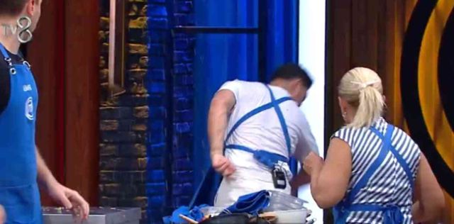 MasterChef Onur yüzü yandı mı? MasterChef 11 Eylül Çarşamba kızgın yağ kazasını kim yaptı, Onur'a ne oldu?