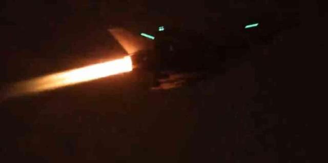 Kızıldeniz'de iki ABD komandosunun kaybolmasından sonra İngiltere lazer güdümlü füzeler ile Yemen'i vurdu