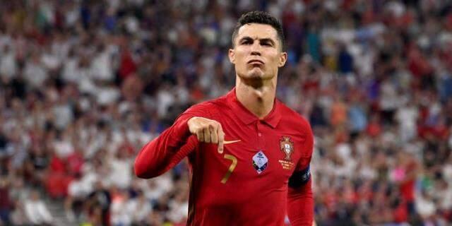 Cristiano Ronaldo, Manchester City ile anlaşmaya vardı