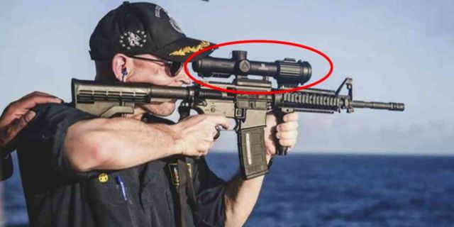 Paylaştığı fotoğraf sonrası alay konusu olan komutan görevden alındı