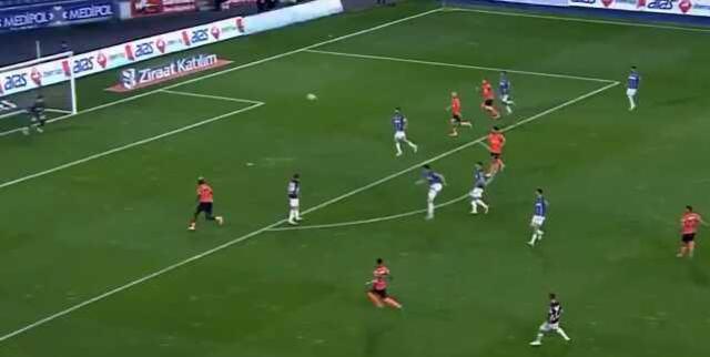 Normal golü yok! Deniz Türüç'ten Trabzonspor kalesine inanılmaz füze