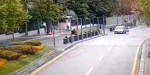 Kayseri'de şehit ettikleri veterinerin aracını gasp edip Ankara'da bombalı saldırı düzenleyen teröristlerin kullandığı paramotor bulundu