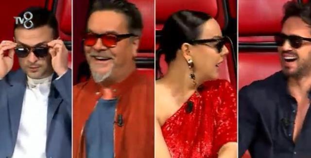 Murat Boz gözüne ne oldu? Murat Boz neden gözlüklü? Murat Boz neden gözlük takıyor?