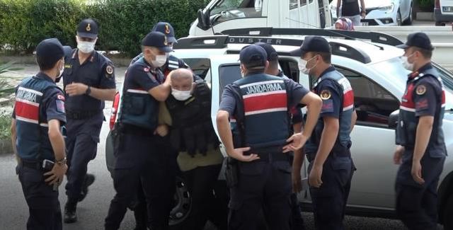 Trabzon'da 3 kızını tabancayla öldürdüğü iddia edilen baba hakim karşısında
