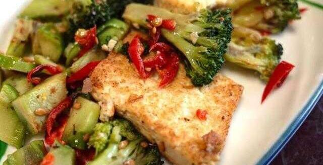 DİYET YEMEKLERİ TARİFLERİ: Diyet öğlen, akşam ve doyurucu diyet yemekleri neler? Diyet sebze, tavuk yemek tarifleri!